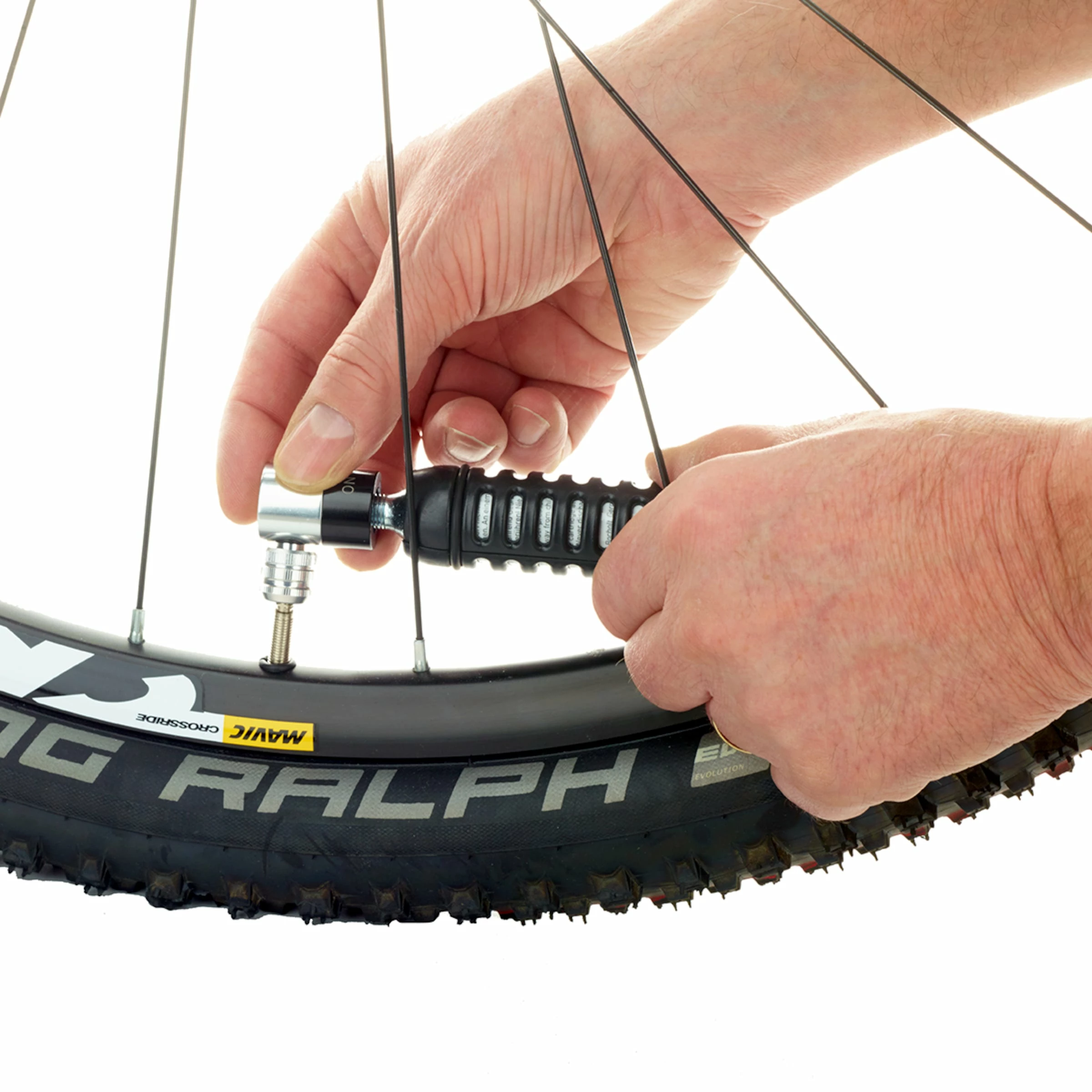 Rose Airik DF Mini Pompe (compatible Avec Cartouches CO2) 9 Rose Airik DF Mini Pompe (compatible Avec Cartouches CO2) – Image 7