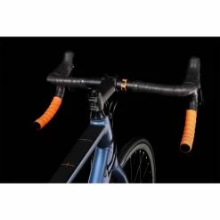 Cube Attain Road Bike (2022) 8 Cube Attain Road Bike (2022) -Vélos Remise Cube Attain Road cycling Bike 2022 blue orange aluminium 02