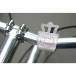 Finn Support Universel Pour Smartphone -Vélos Remise E3DFB6E942DC79F512D836F78CBC4307