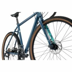 Kona Rove AL 650 Gravel Bike (2022) -Vélos Remise Kona Rove AL 650 Gravel Bike 2022 Adventure Bikes Satin Gose Blue 2022 B22RVA6552 1