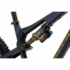 Nukeproof Reactor 275 Factory Carbon Bike (XT) 33 Nukeproof Reactor 275 Factory Carbon Bike (XT) -Vélos Remise Nukeproof Reactor 275 Factory Carbon Bike XT kraken blue 13