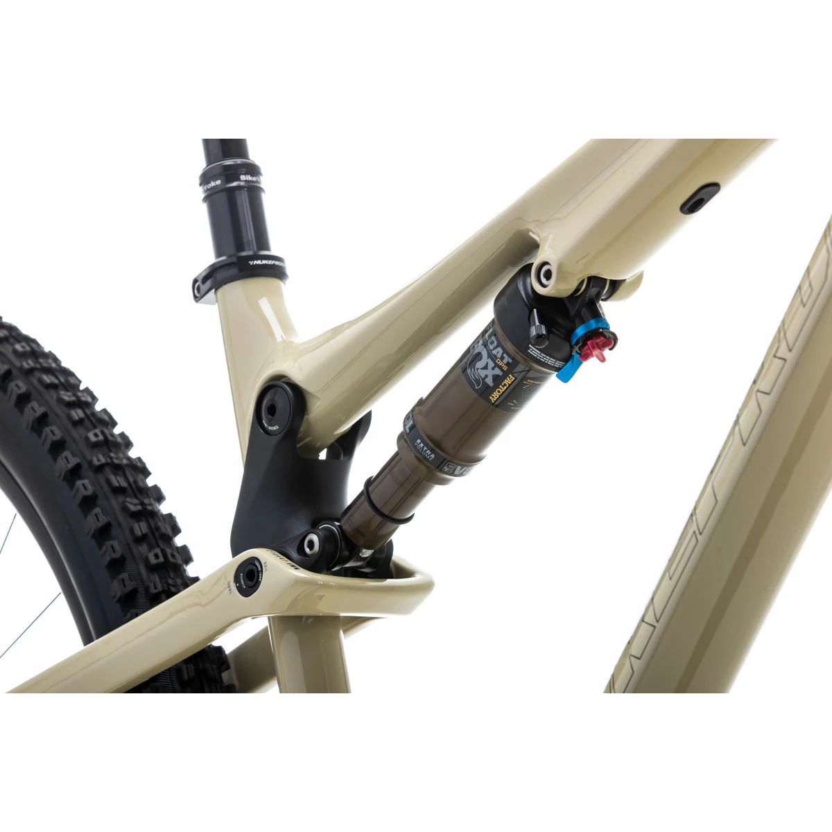 Nukeproof Reactor 290 ST Factory Carbon Bike (XT) 17 Nukeproof Reactor 290 ST Factory Carbon Bike (XT) – Image 15