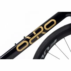 Orro Gold STC 105 Di2 R500DB Road Bike (2023) -Vélos Remise Orro Gold STC 105 Di2 R800DB Road Bike 05