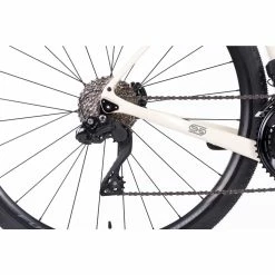 Orro Terra C 105 Di2 RR900 Gravel Bike (2023) -Vélos Remise Orro Terra C 105 Di2 RR900 Gravel Bike 2023 Adventure Bikes SD Chalk 2023 ORRTC2717RR9SDC46 7