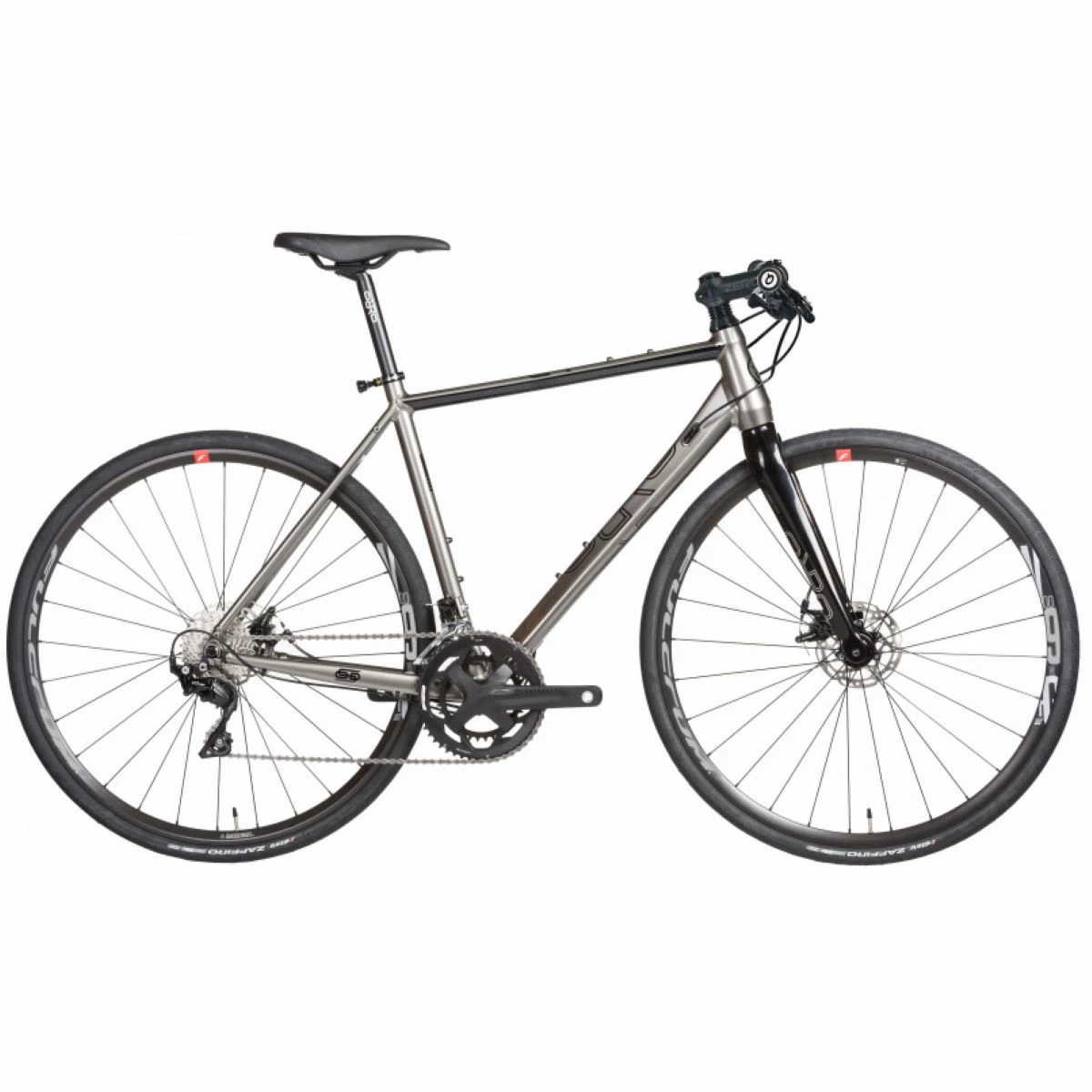 Orro Terra Gravel 105 R900 Flatbar Gravel Bike (2023) 3 Orro Terra Gravel 105 R900 Flatbar Gravel Bike (2023)