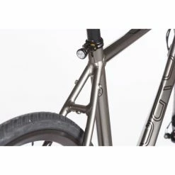 Orro Terra Gravel 105 R900 Flatbar Gravel Bike (2023) 15 Orro Terra Gravel 105 R900 Flatbar Gravel Bike (2023) -Vélos Remise Orro20Terra20Gravel2010520R90020Flatbar20Gravel20Bike20202320520copy