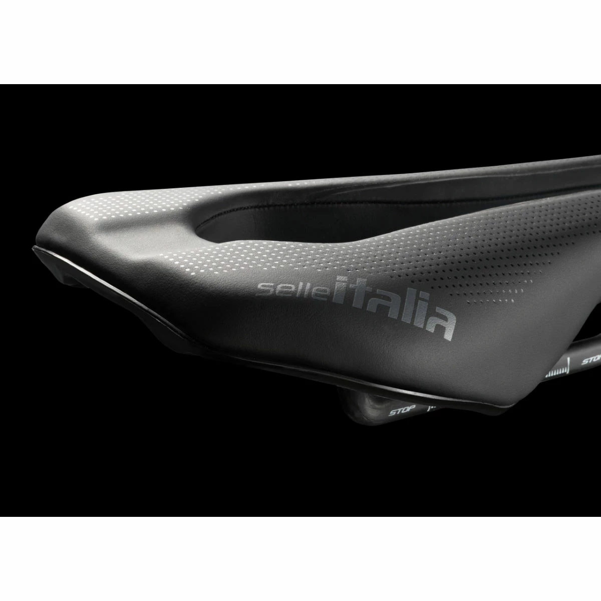 Selle Italia WATT Gel Superflow Saddle 5 Selle Italia WATT Gel Superflow Saddle – Image 3