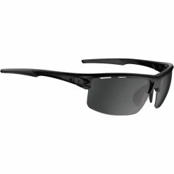 Tifosi Eyewear Rivet Blackout Sunglasses 9 Tifosi Eyewear Rivet Blackout Sunglasses -Vélos Remise Tifosi Eyewear Rivet Blackout Sunglasses Sunglasses Smoke AC Red Clear 2023 TI1810110501 1
