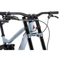 Vitus Dominer Downhill Mountain Bike -Vélos Remise Vitus Dominer Downhill Mountain Bike 2022 09