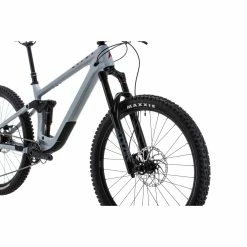 Vitus Escarpe 27 CRS Mountain Bike 32 Vitus Escarpe 27 CRS Mountain Bike -Vélos Remise Vitus Escarpe 27 CRS Mountain Bike 2022 oryx grey 11