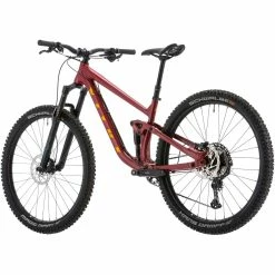 Vitus Mythique 29 AMP Mountain Bike -Vélos Remise Vitus Mythique 29 AMP Mountain Bike 2023 Octane Red 06