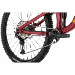 Vitus Mythique 29 AMP Mountain Bike -Vélos Remise Vitus Mythique 29 AMP Mountain Bike 2023 Octane Red 19